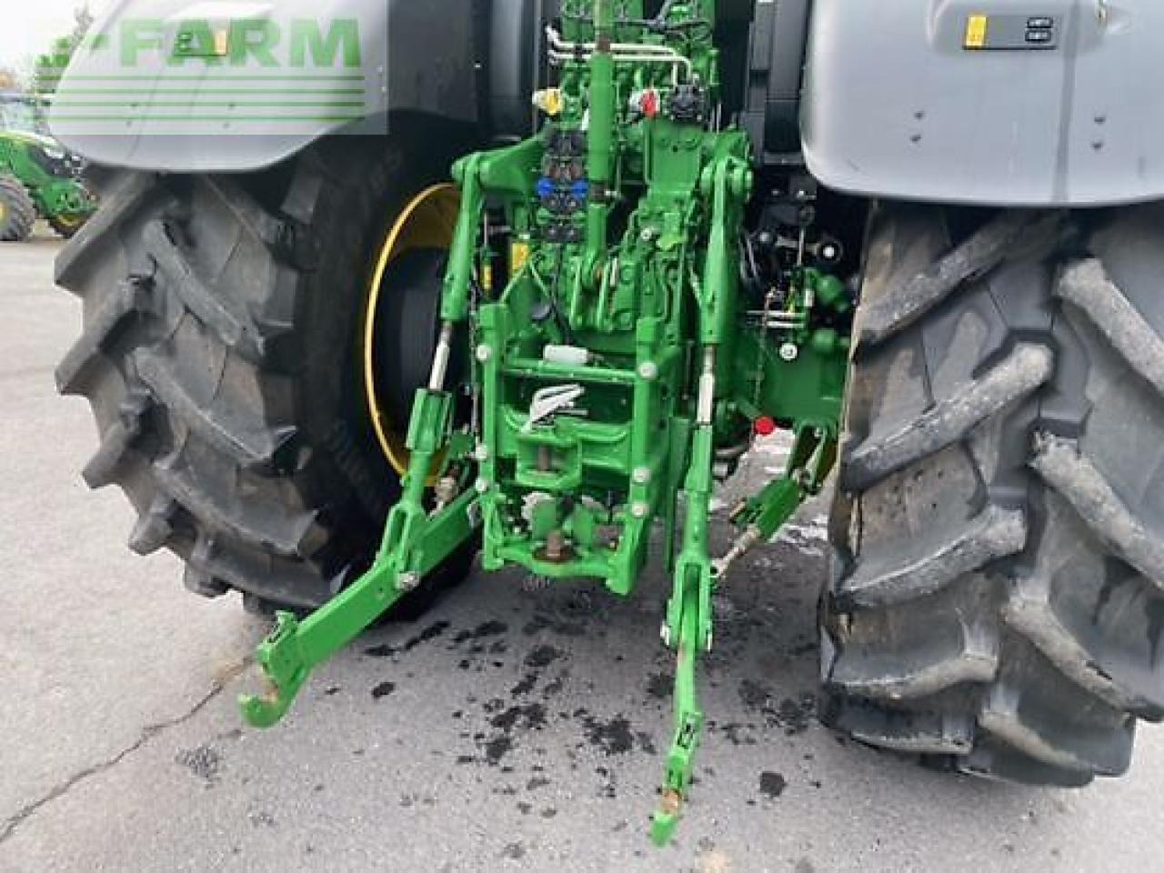 John Deere 6r215 - Traktorius: foto 5 John Deere 6r215 - Traktorius: foto 5