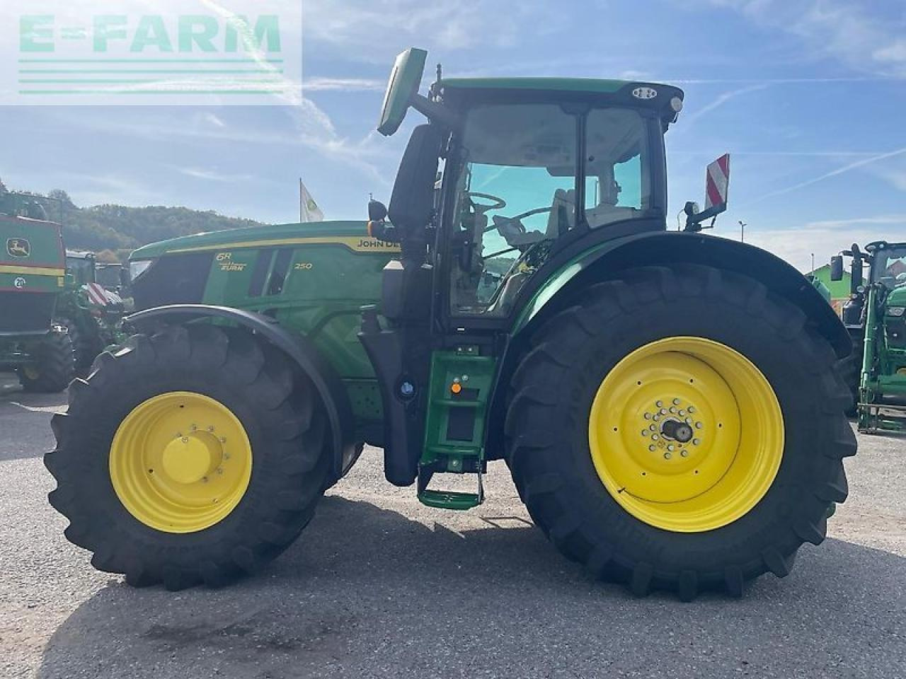 John Deere 6r250 / 6r 250 - Traktorius: foto 5 John Deere 6r250 / 6r 250 - Traktorius: foto 5