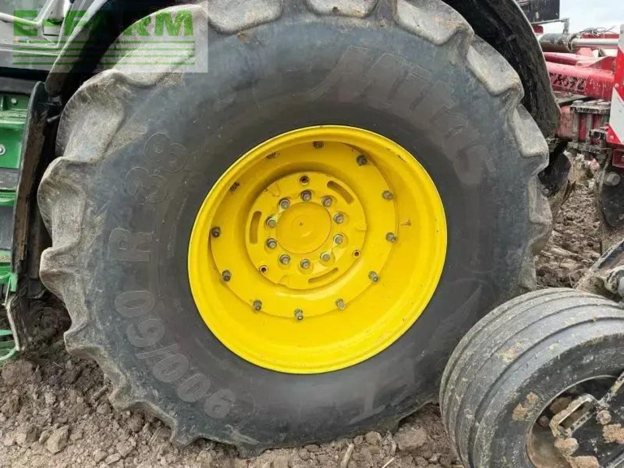 John Deere 6r250 - Traktorius: foto 5 John Deere 6r250 - Traktorius: foto 5