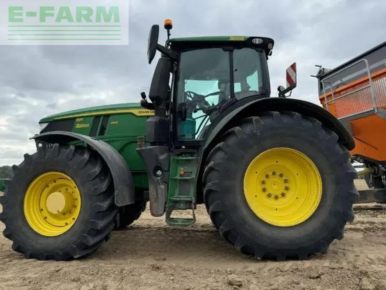 John Deere 6r250 - Traktorius: foto 1 John Deere 6r250 - Traktorius: foto 1