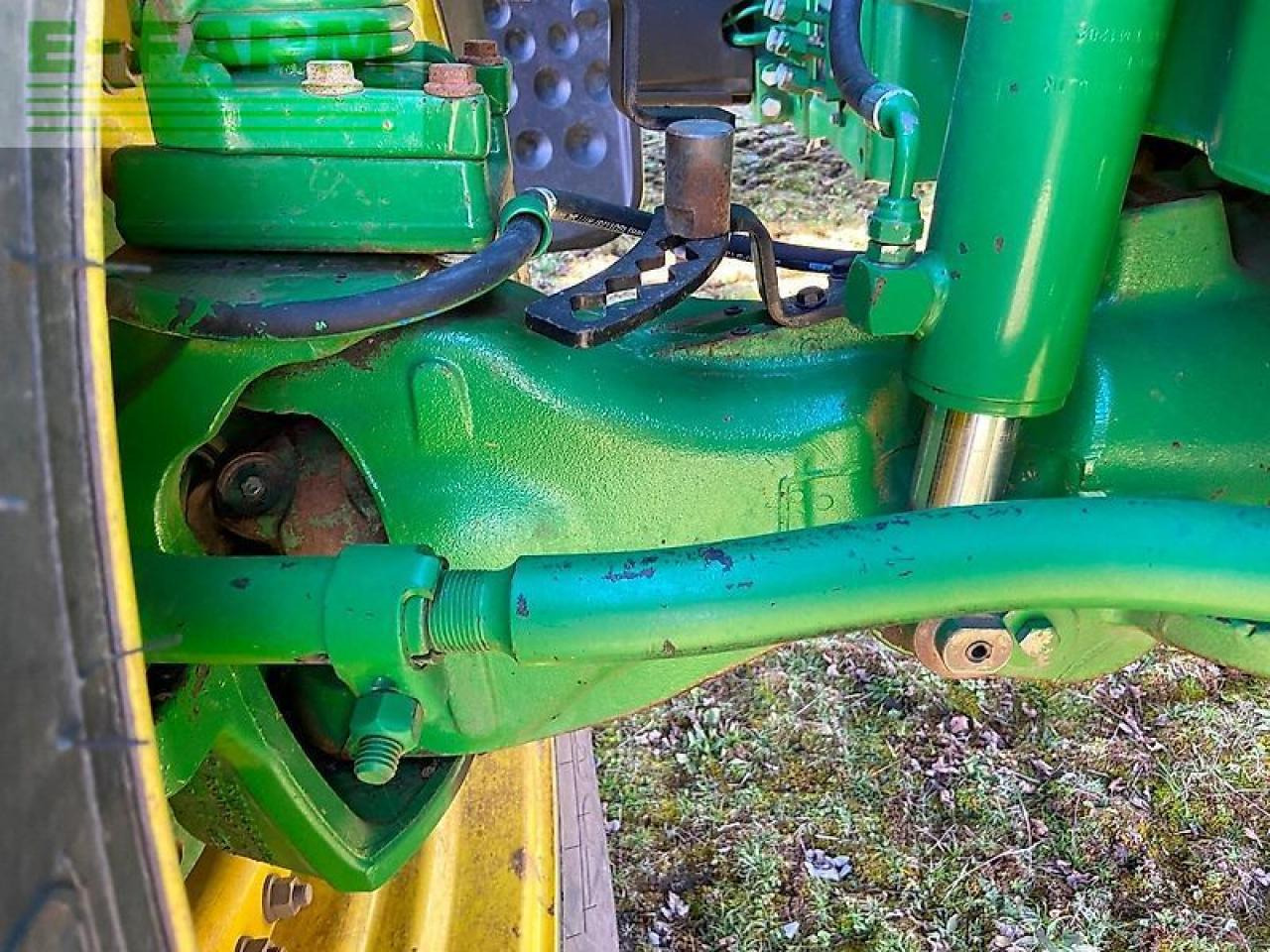 Traktorius John Deere 7230r: foto 29