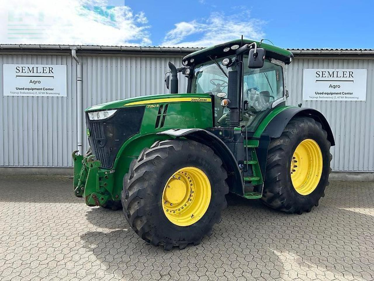 John Deere 7250r - Traktorius: foto 1 John Deere 7250r - Traktorius: foto 1