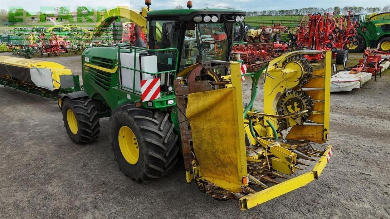 John Deere 7380i prodrive mit kemper 8rh u. pu - Pašarų kombainas: foto 2 John Deere 7380i prodrive mit kemper 8rh u. pu - Pašarų kombainas: foto 2