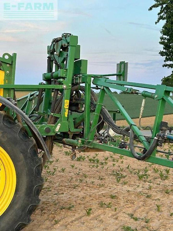 John Deere 740i - Prikabinamas purkštuvas: foto 3 John Deere 740i - Prikabinamas purkštuvas: foto 3