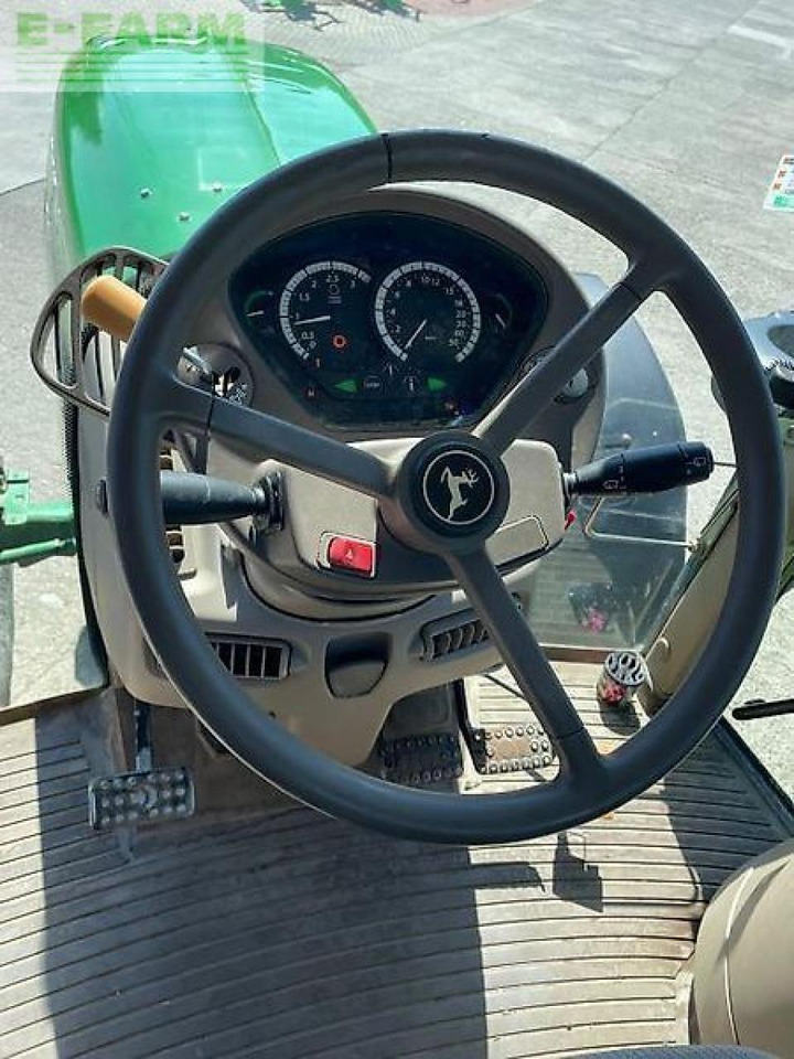 Traktorius John Deere 7430: foto 11