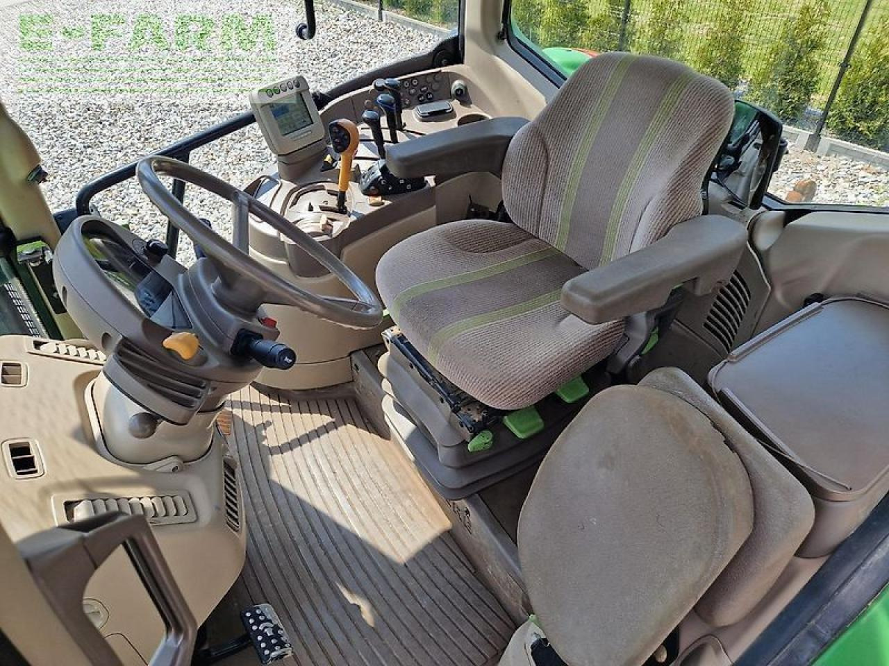 John Deere 7430 premium - Traktorius: foto 5 John Deere 7430 premium - Traktorius: foto 5