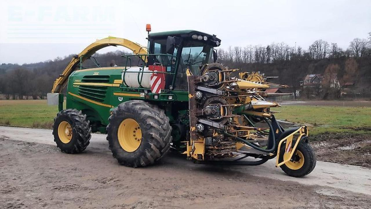 John Deere 7550i pro - Pašarų kombainas: foto 2 John Deere 7550i pro - Pašarų kombainas: foto 2