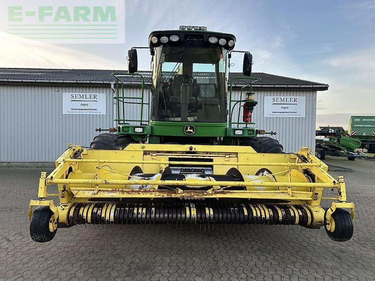 John Deere 7700 - Traktorius: foto 2 John Deere 7700 - Traktorius: foto 2