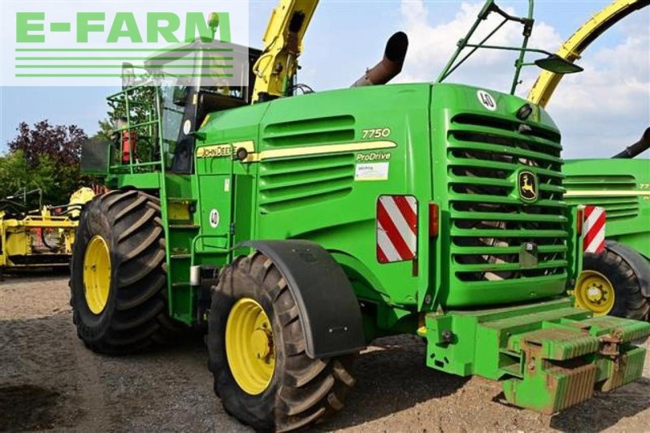 John Deere 7750i prodrive - Pašarų kombainas: foto 3 John Deere 7750i prodrive - Pašarų kombainas: foto 3