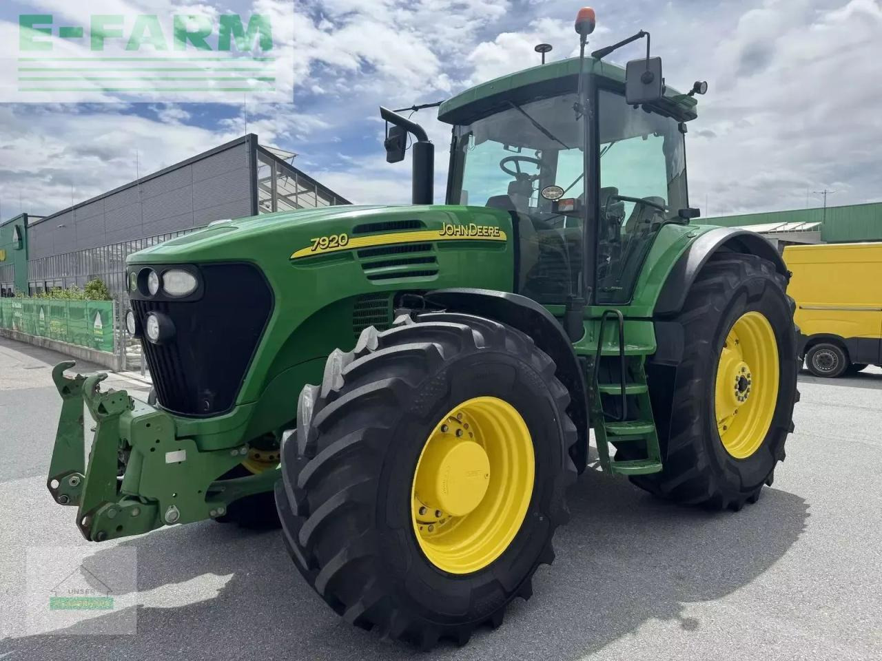 John Deere 7920 - Traktorius: foto 1 John Deere 7920 - Traktorius: foto 1