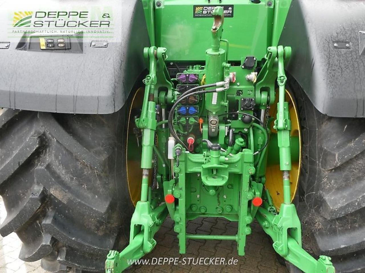 John Deere 7r 330 - Traktorius: foto 5 John Deere 7r 330 - Traktorius: foto 5