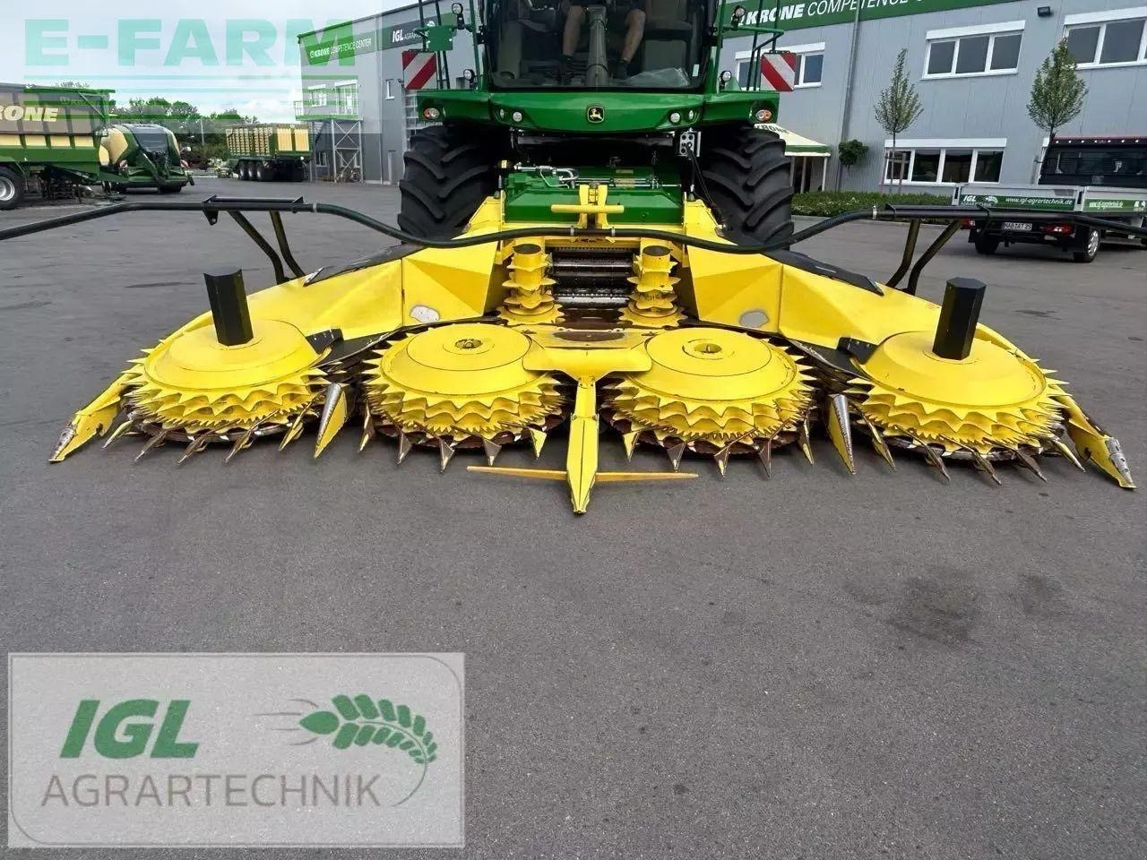 John Deere 8200 i - Pašarų kombainas: foto 5 John Deere 8200 i - Pašarų kombainas: foto 5