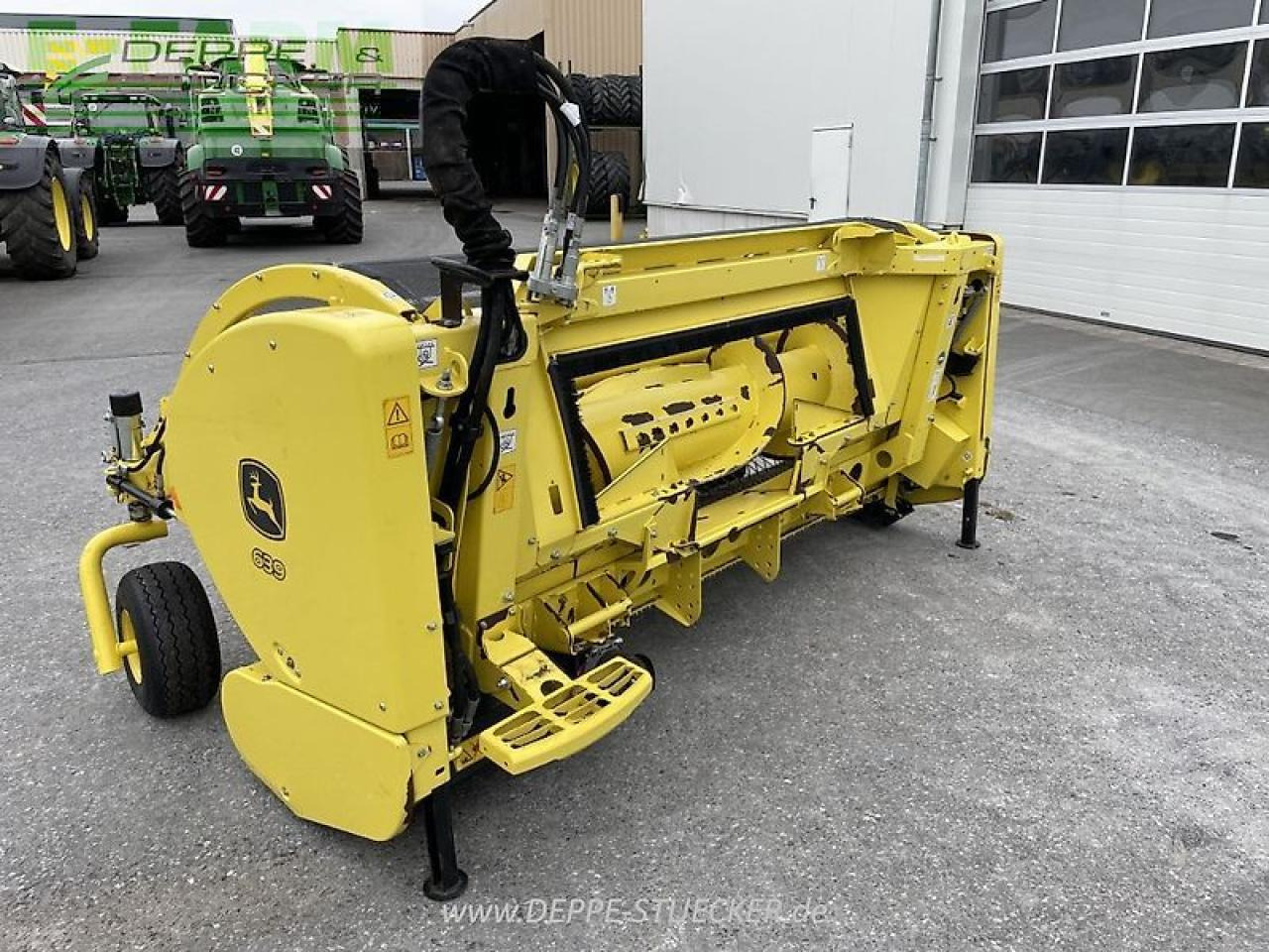 John Deere 8200i mit kemper 345 und kemper 639 - Pašarų kombainas: foto 2 John Deere 8200i mit kemper 345 und kemper 639 - Pašarų kombainas: foto 2