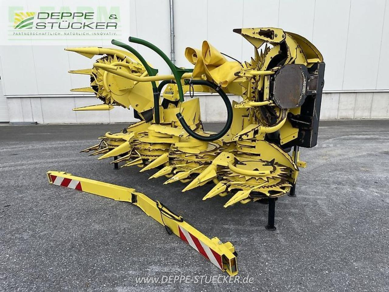 John Deere 8200i mit kemper 345 und kemper 639 - Pašarų kombainas: foto 4 John Deere 8200i mit kemper 345 und kemper 639 - Pašarų kombainas: foto 4