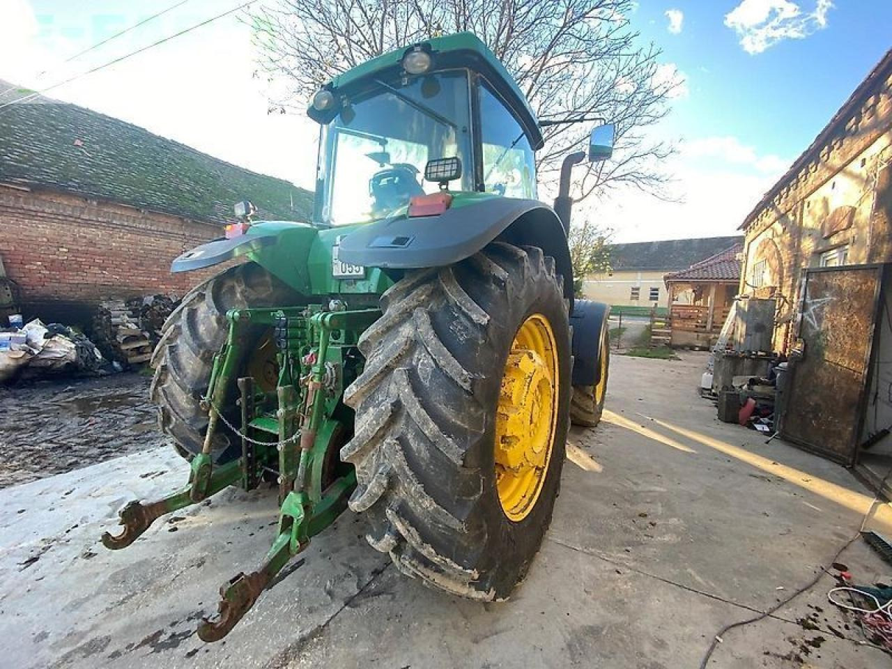 John Deere 8320 - Traktorius: foto 4 John Deere 8320 - Traktorius: foto 4