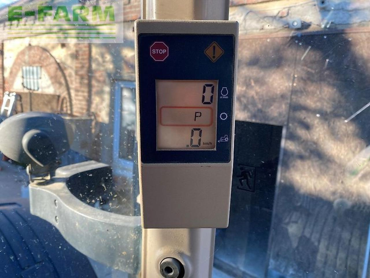 Traktorius John Deere 8320: foto 29