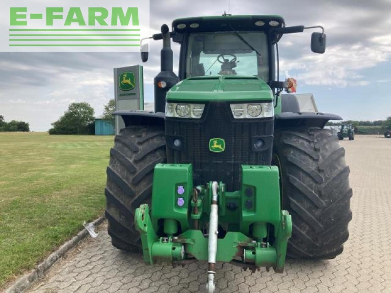 Traktorius John Deere 8370r: foto 6