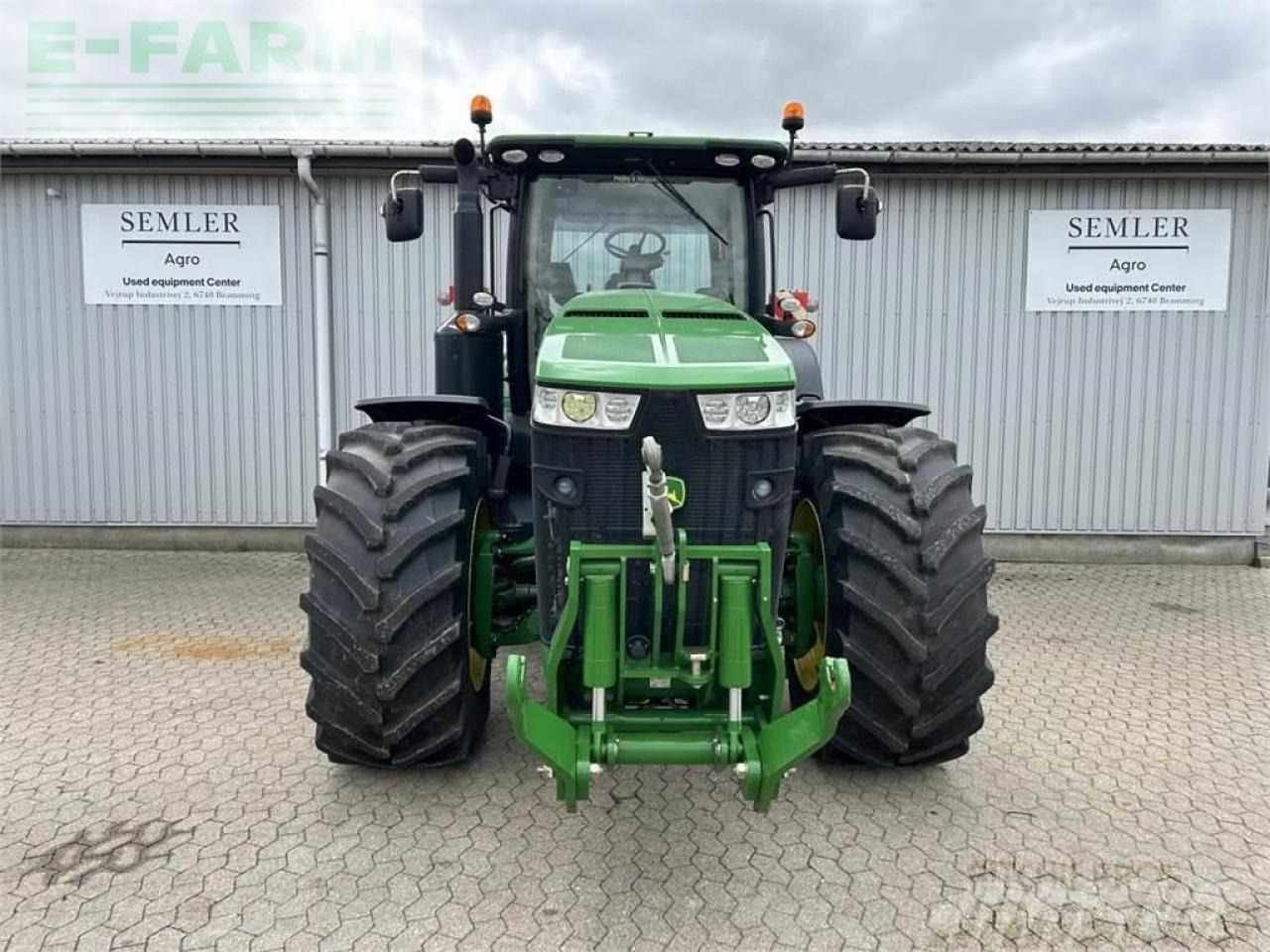 John Deere 8370r - Traktorius: foto 1 John Deere 8370r - Traktorius: foto 1