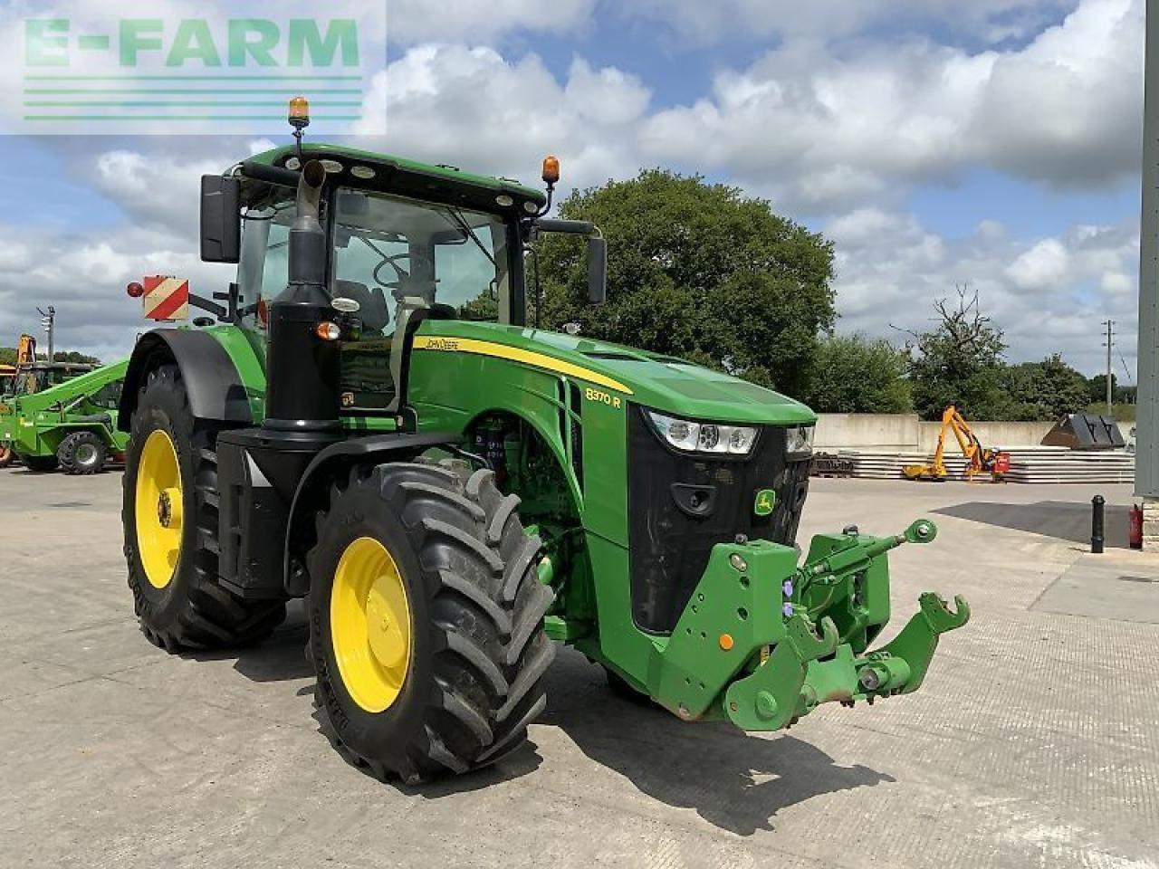 John Deere 8370r ultimate edition tractor (st23424) - Traktorius: foto 2 John Deere 8370r ultimate edition tractor (st23424) - Traktorius: foto 2