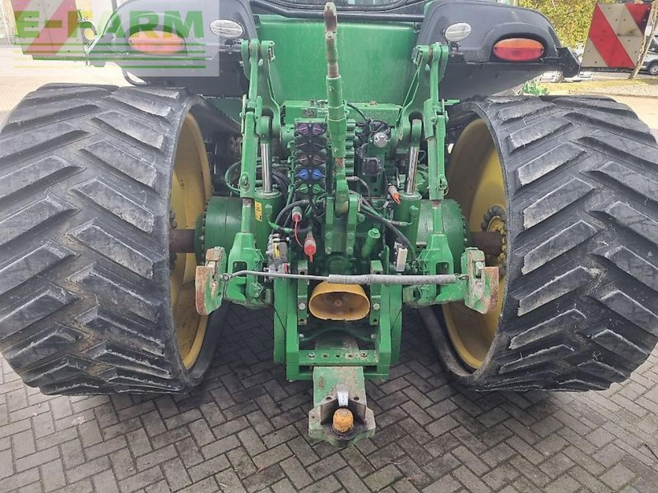 John Deere 8370rt my18 e23 40 - Vikšrinis traktorius: foto 4 John Deere 8370rt my18 e23 40 - Vikšrinis traktorius: foto 4