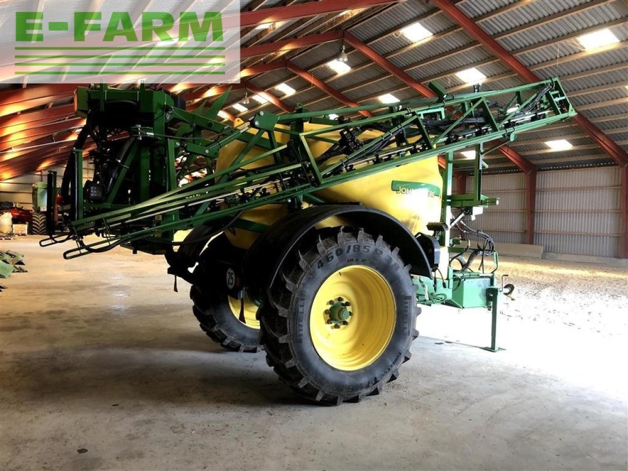 John Deere 840 i 24 meter - Prikabinamas purkštuvas: foto 2 John Deere 840 i 24 meter - Prikabinamas purkštuvas: foto 2