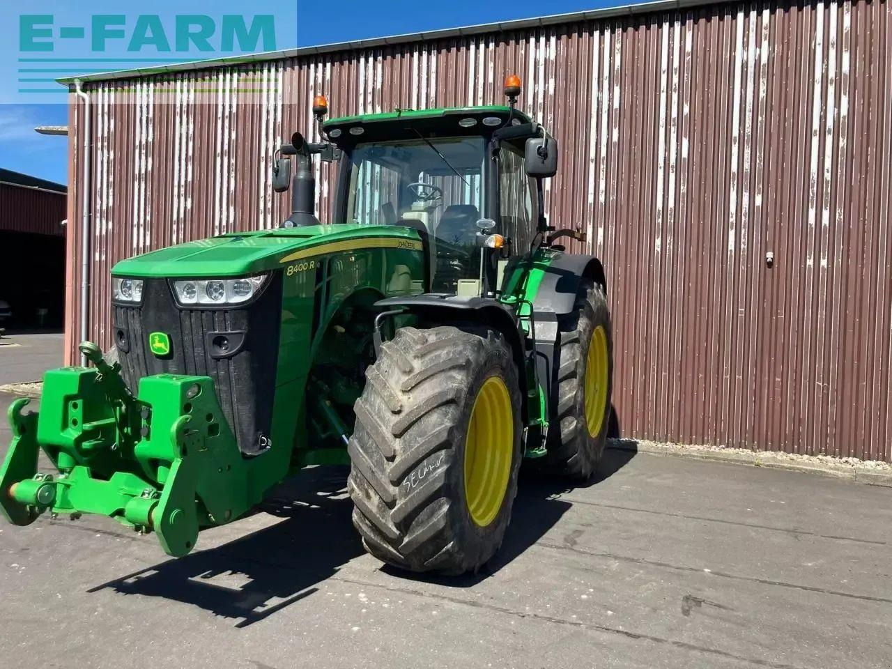 John Deere 8400r - Traktorius: foto 1 John Deere 8400r - Traktorius: foto 1