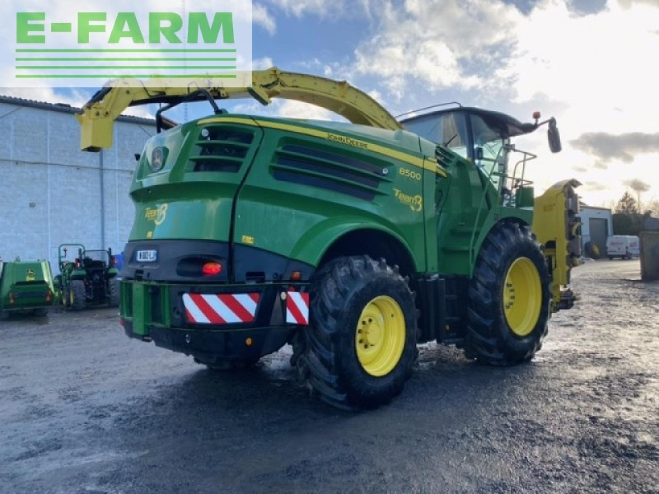 John Deere 8500 - Pašarų kombainas: foto 5 John Deere 8500 - Pašarų kombainas: foto 5