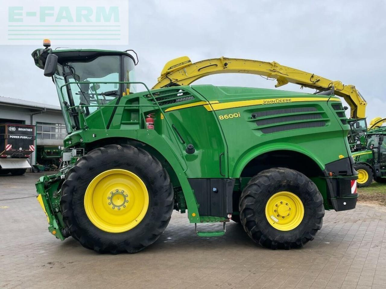 John Deere 8600 - Pašarų kombainas: foto 2 John Deere 8600 - Pašarų kombainas: foto 2