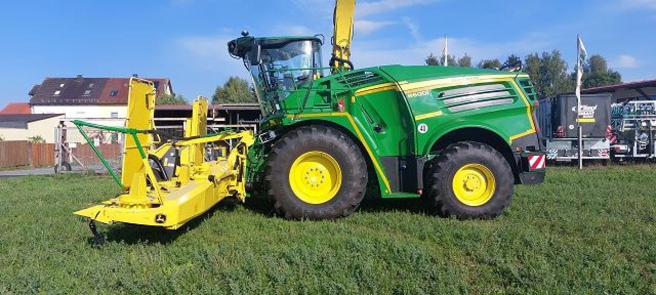 John Deere 8600i - Pašarų kombainas: foto 1 John Deere 8600i - Pašarų kombainas: foto 1