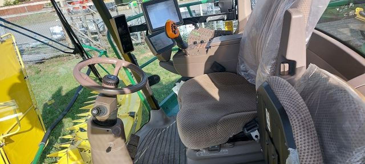 John Deere 8600i - Pašarų kombainas: foto 5 John Deere 8600i - Pašarų kombainas: foto 5