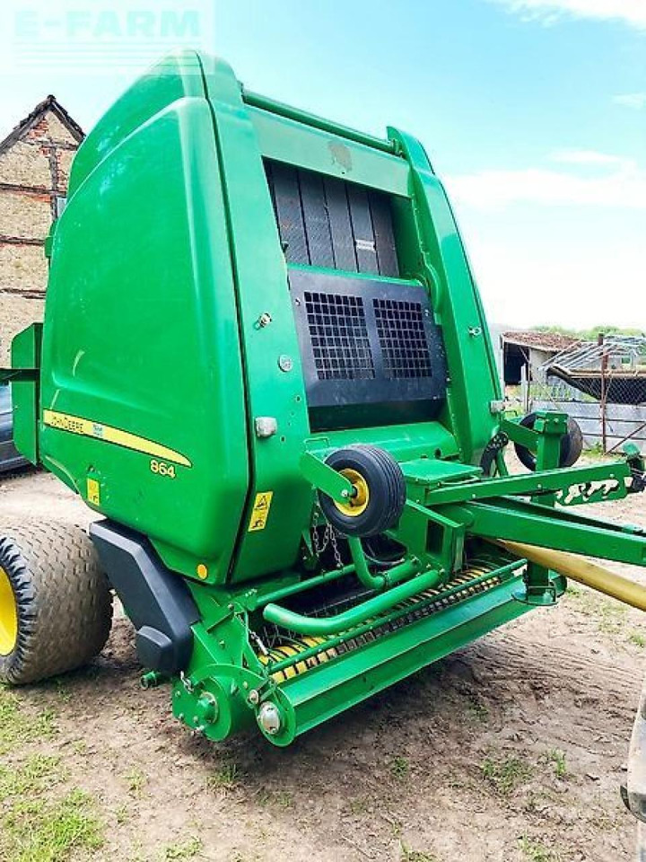 John Deere 864 premium maxicut - Stačiakampių ryšulių presas: foto 1 John Deere 864 premium maxicut - Stačiakampių ryšulių presas: foto 1