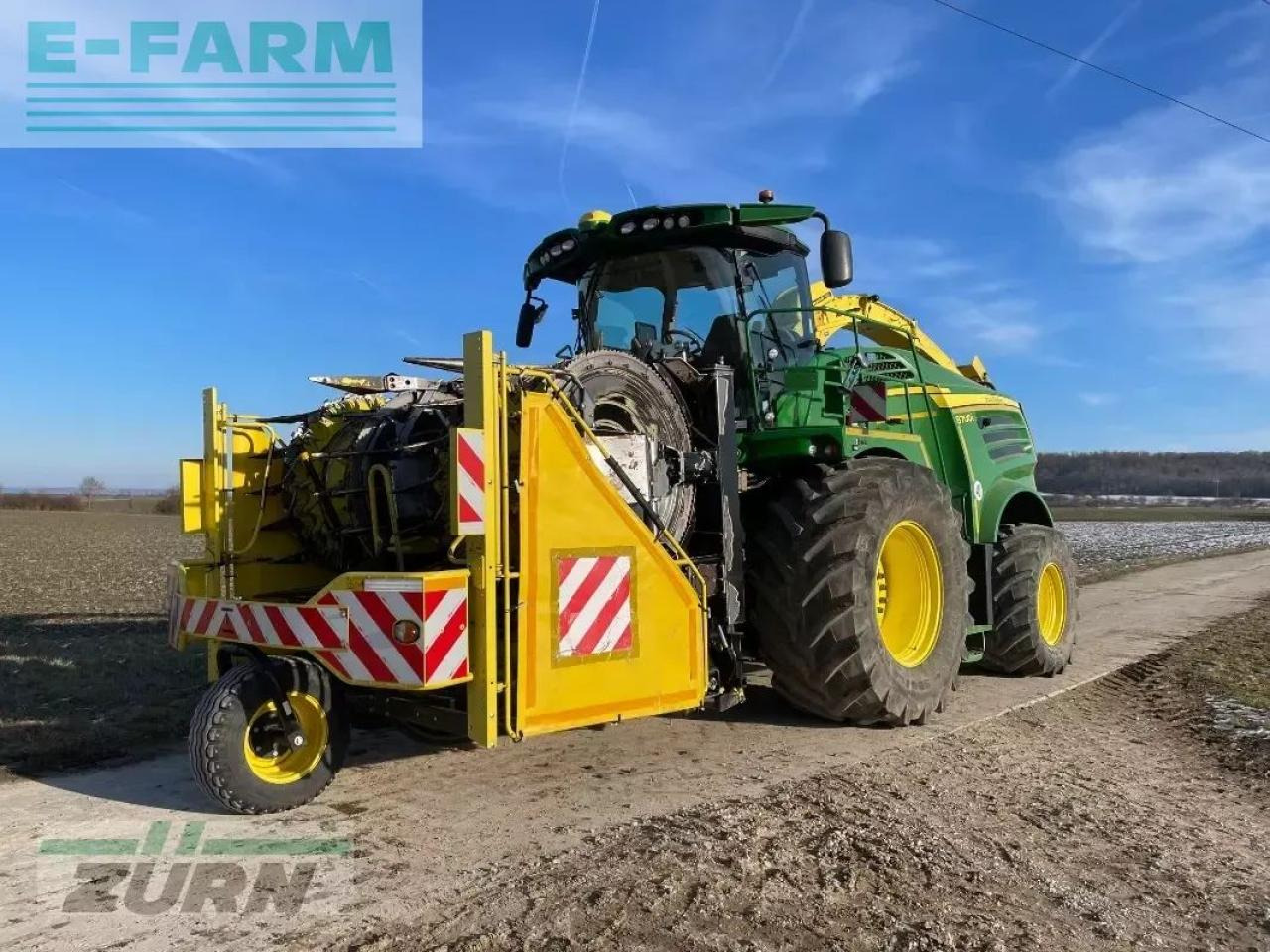 John Deere 8700i - Pašarų kombainas: foto 1 John Deere 8700i - Pašarų kombainas: foto 1