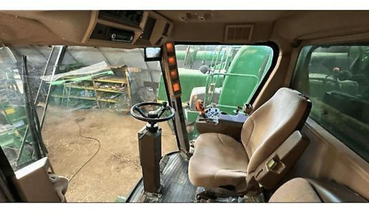 John Deere 9580wts - Derliaus nuėmimo kombainas: foto 4 John Deere 9580wts - Derliaus nuėmimo kombainas: foto 4