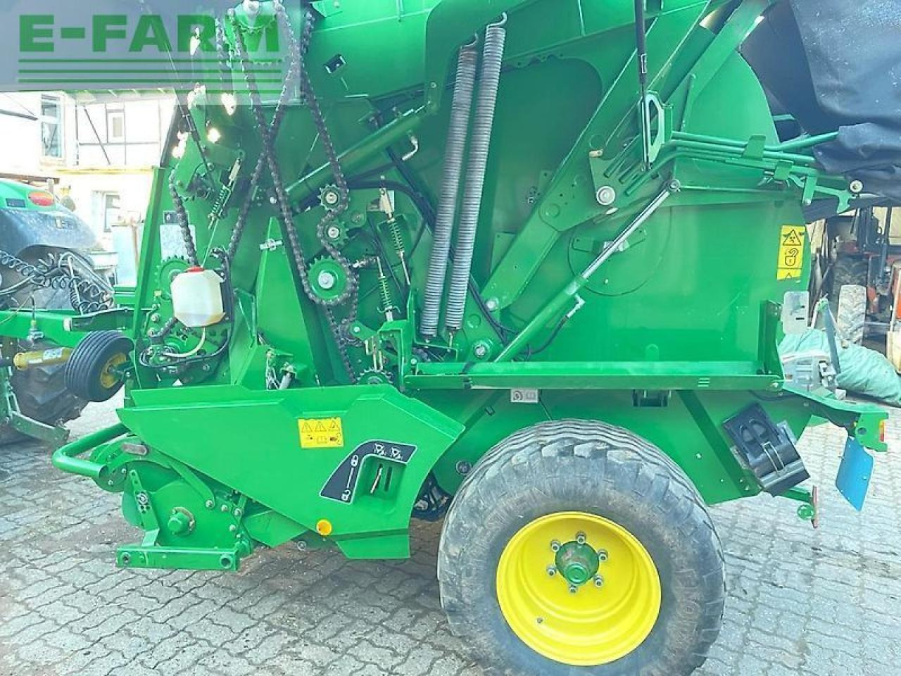 John Deere 990 premium - Stačiakampių ryšulių presas: foto 4 John Deere 990 premium - Stačiakampių ryšulių presas: foto 4