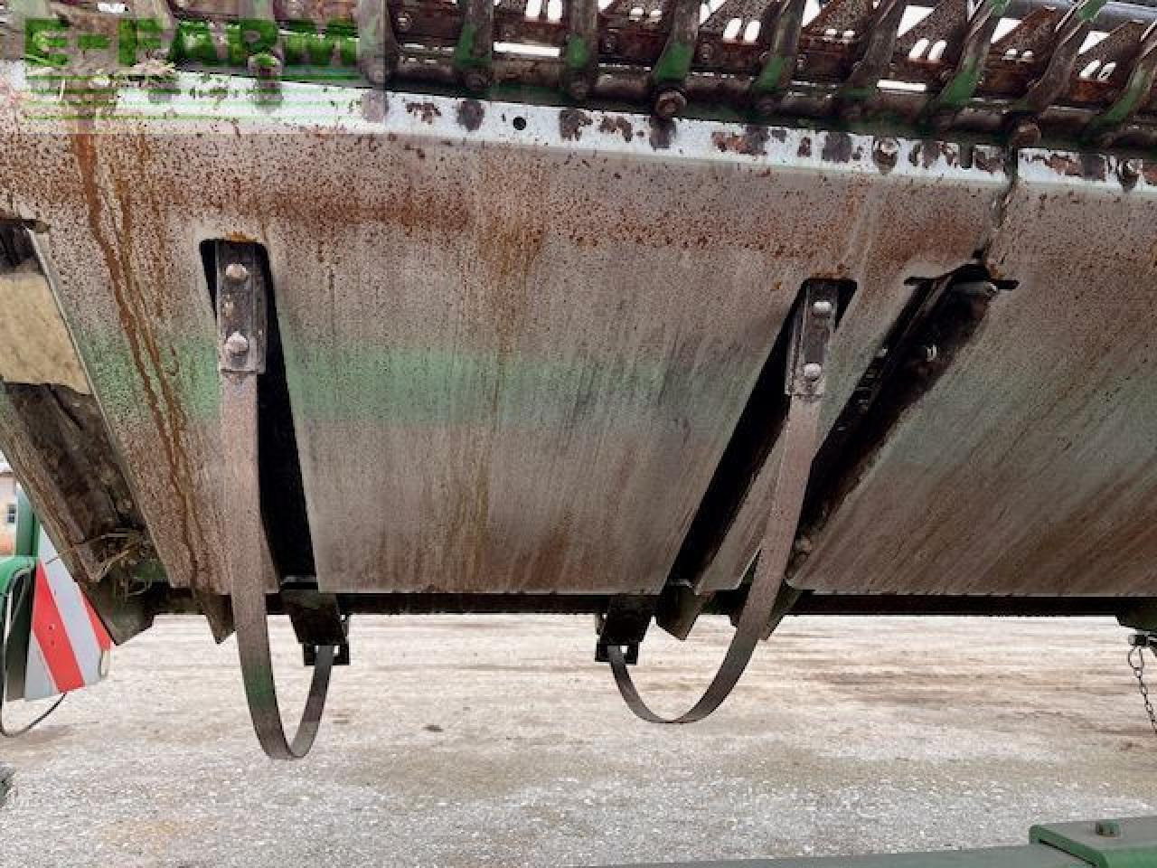 Derliaus nuėmimo kombainas John Deere T670: foto 17