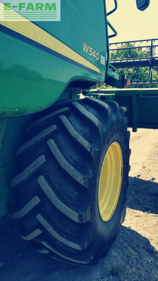 Derliaus nuėmimo kombainas John Deere W540: foto 21