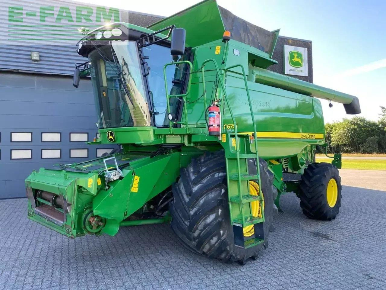 John Deere c670 - Derliaus nuėmimo kombainas: foto 1 John Deere c670 - Derliaus nuėmimo kombainas: foto 1