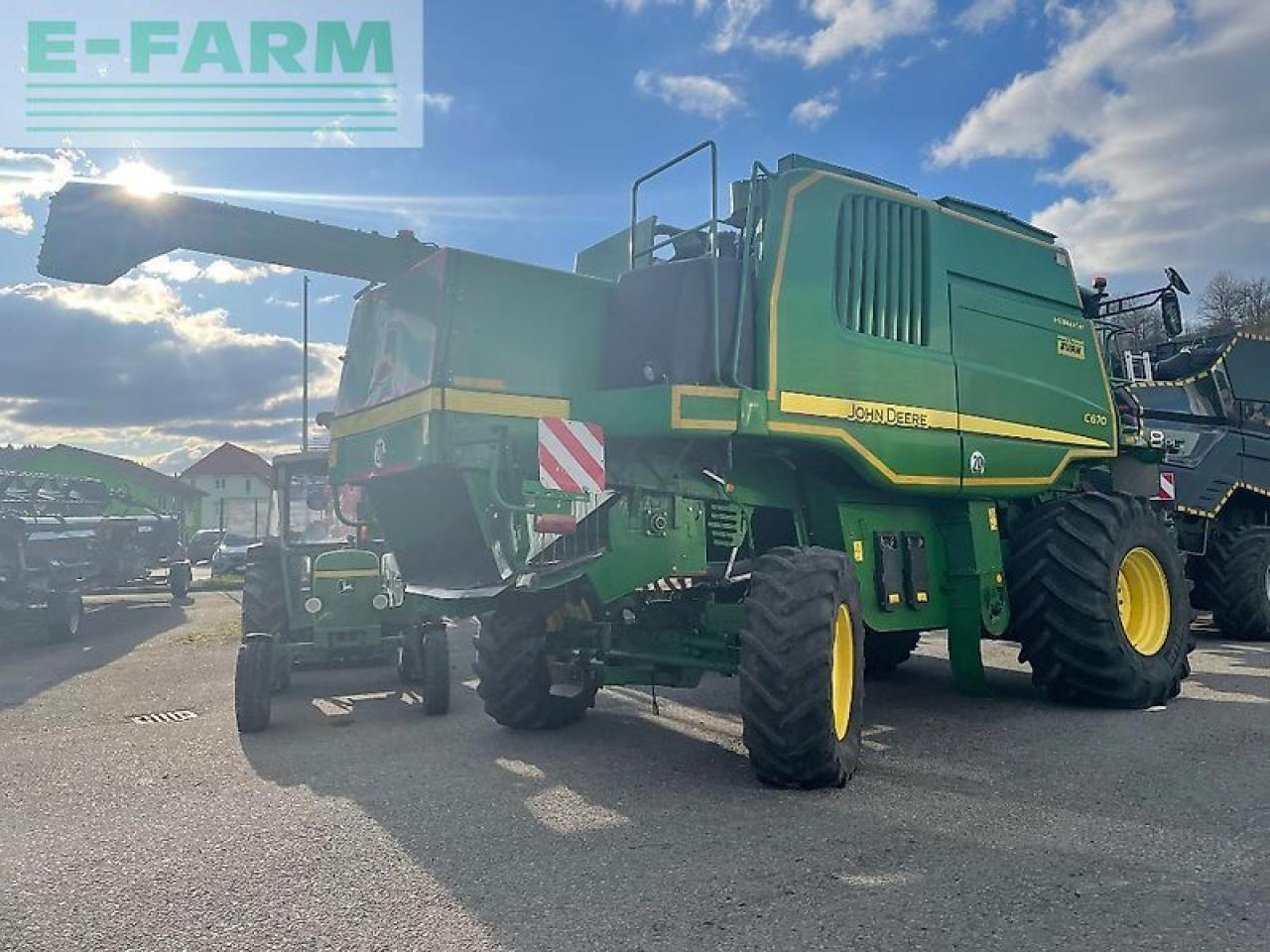 John Deere c670 cts hillmaster - Derliaus nuėmimo kombainas: foto 3 John Deere c670 cts hillmaster - Derliaus nuėmimo kombainas: foto 3