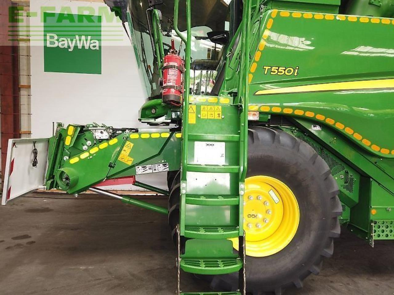 Derliaus nuėmimo kombainas John Deere mähdrescher t 550 i: foto 14
