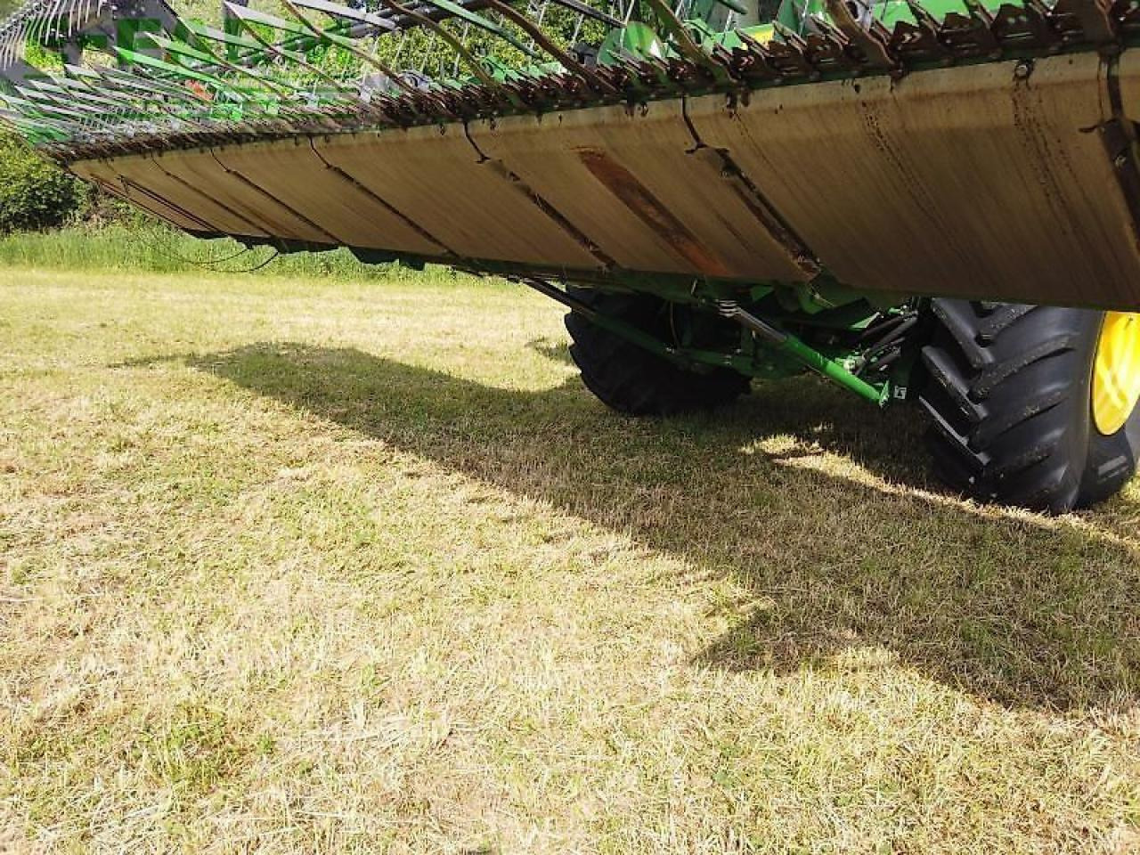 Derliaus nuėmimo kombainas John Deere mähdrescher t 550 i: foto 23