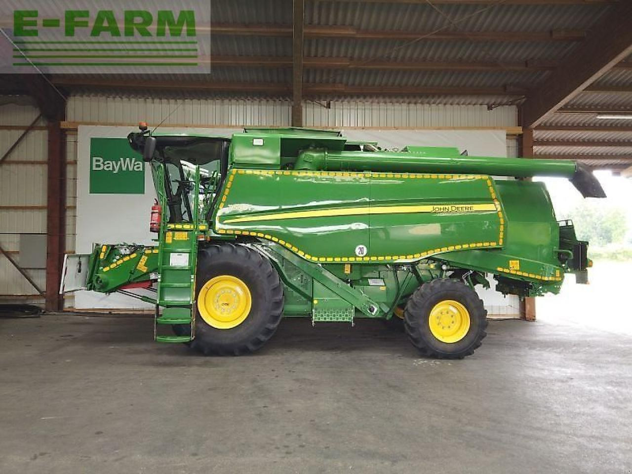 John Deere mähdrescher t 550 i - Derliaus nuėmimo kombainas: foto 1 John Deere mähdrescher t 550 i - Derliaus nuėmimo kombainas: foto 1