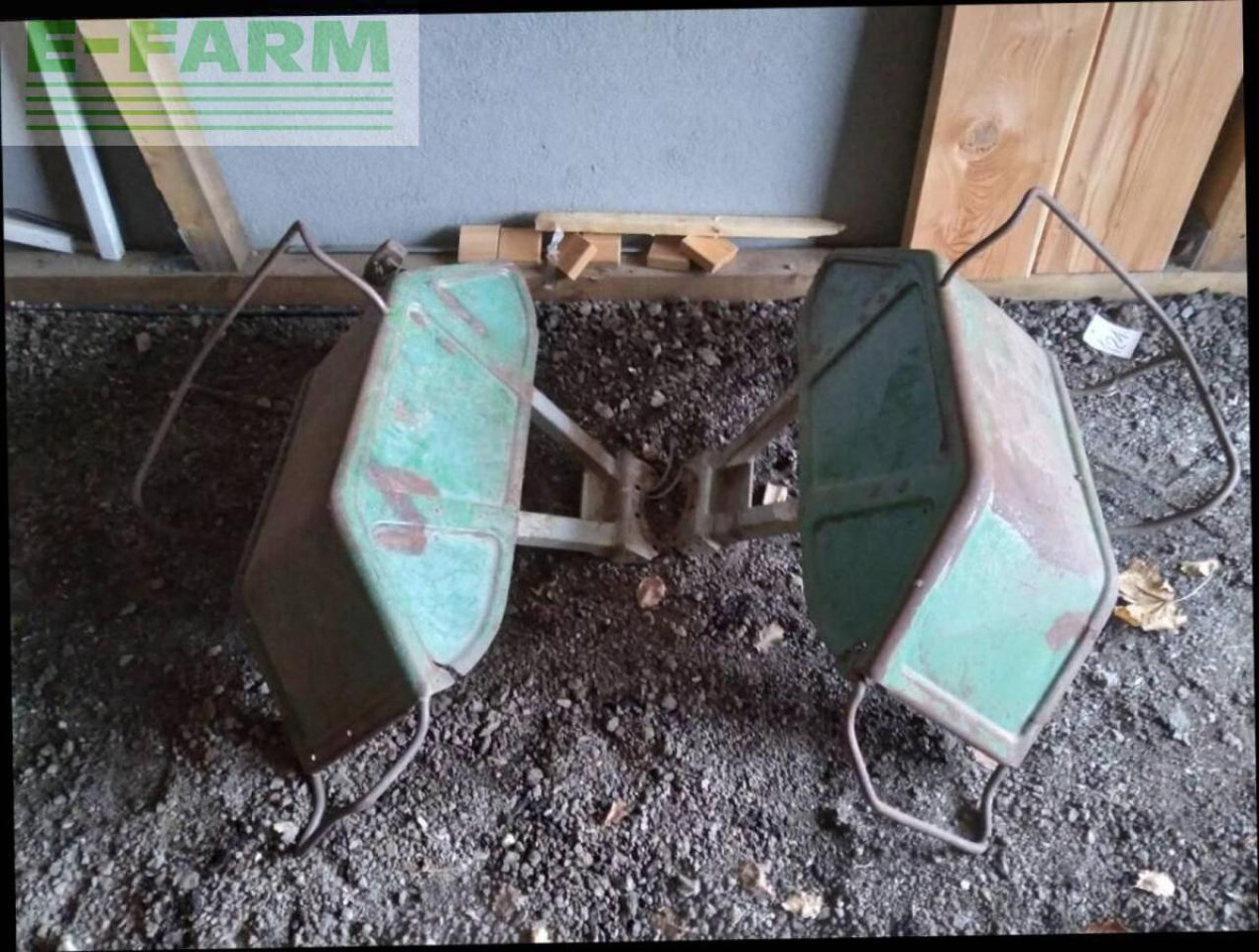 John Deere t 560 i - Derliaus nuėmimo kombainas: foto 1 John Deere t 560 i - Derliaus nuėmimo kombainas: foto 1