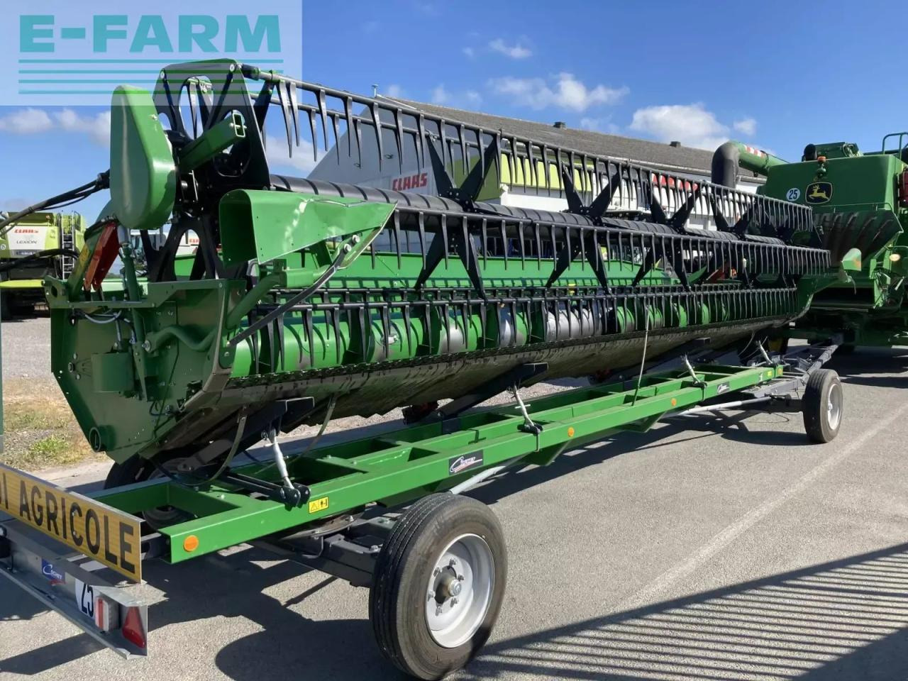 John Deere t 660 - Derliaus nuėmimo kombainas: foto 3 John Deere t 660 - Derliaus nuėmimo kombainas: foto 3