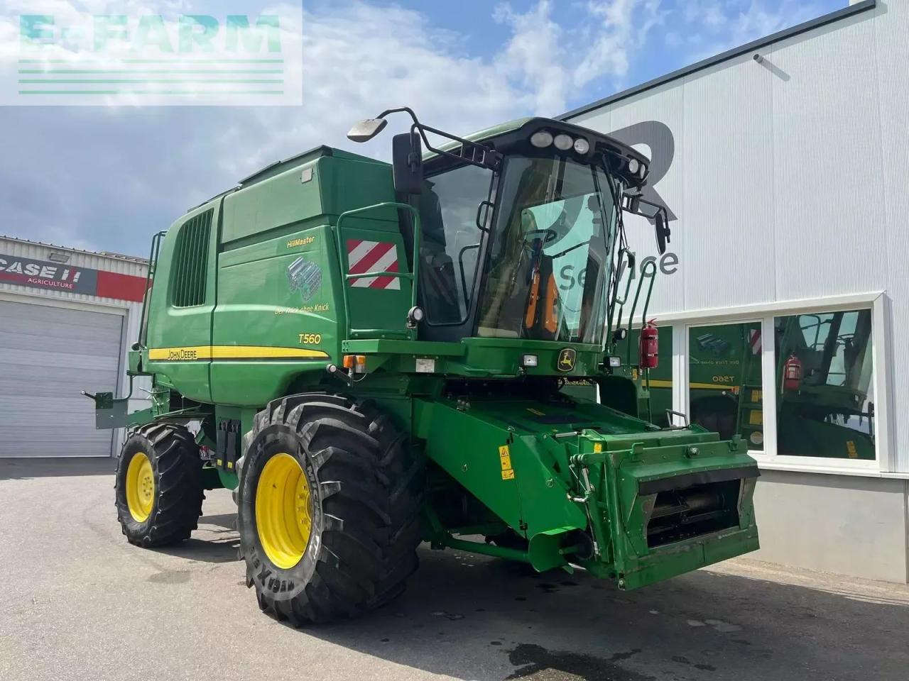 John Deere t560 - Derliaus nuėmimo kombainas: foto 4 John Deere t560 - Derliaus nuėmimo kombainas: foto 4