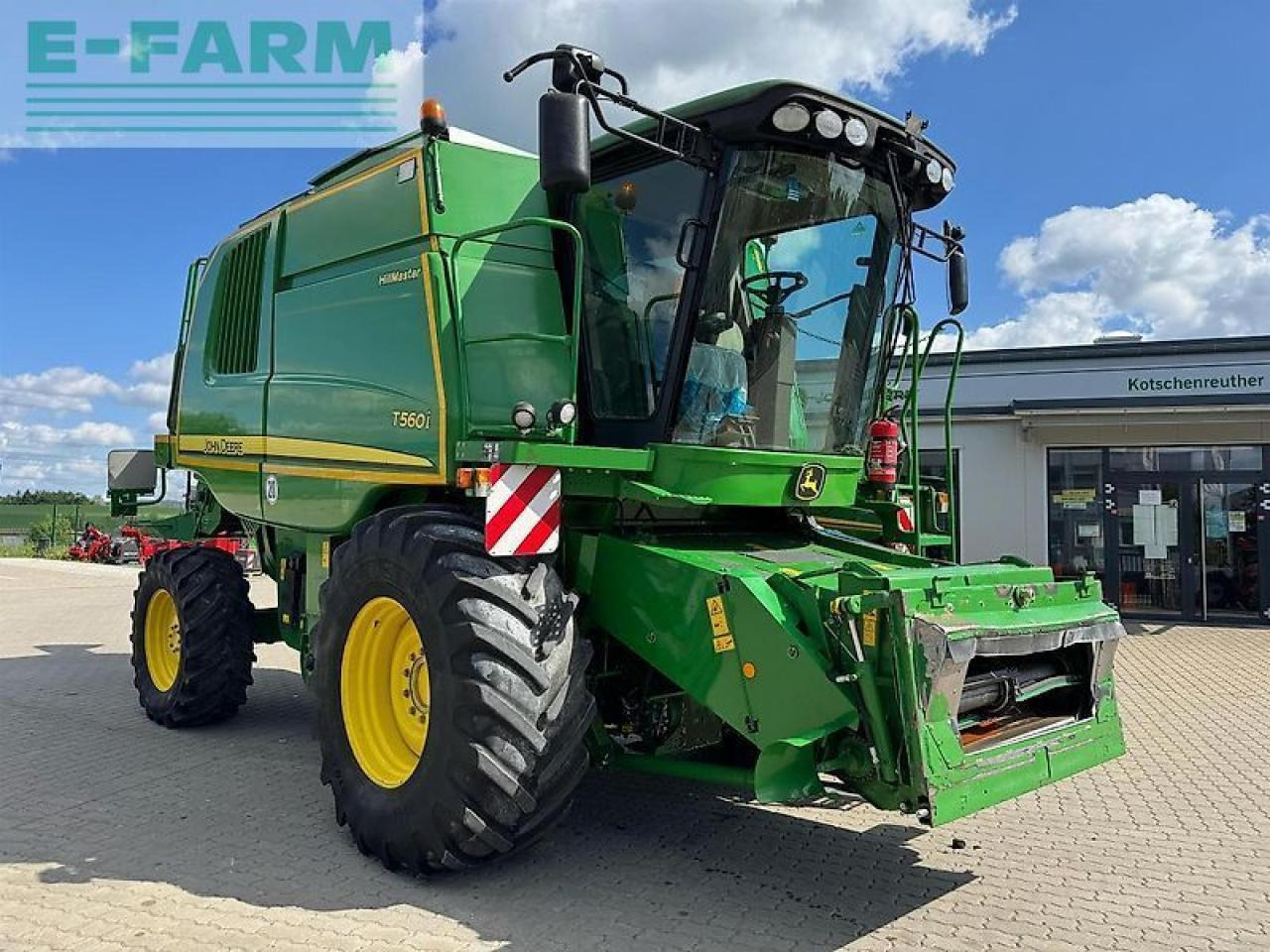 John Deere t560 hm - Derliaus nuėmimo kombainas: foto 4 John Deere t560 hm - Derliaus nuėmimo kombainas: foto 4