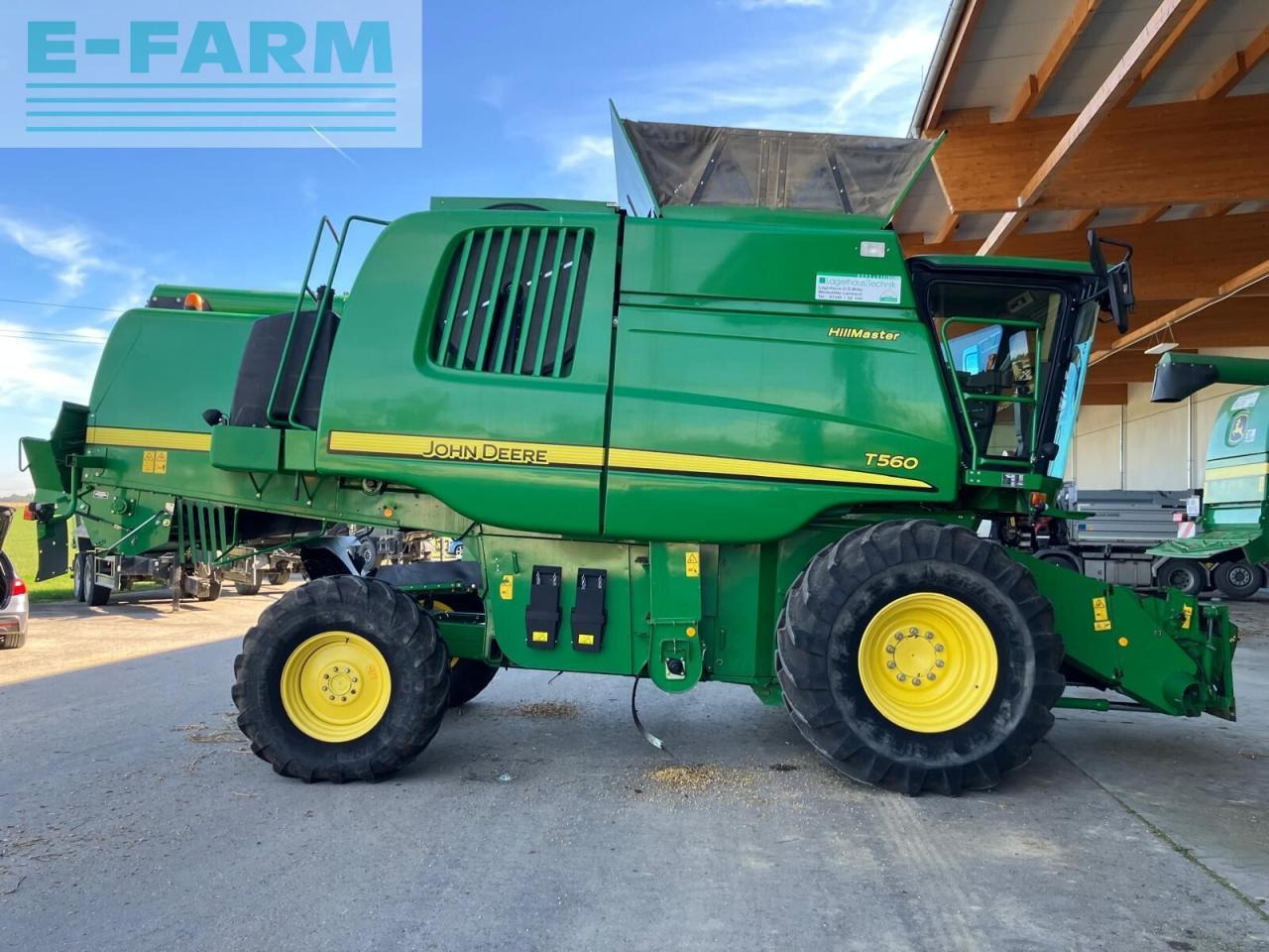 John Deere t560hm - Derliaus nuėmimo kombainas: foto 4 John Deere t560hm - Derliaus nuėmimo kombainas: foto 4