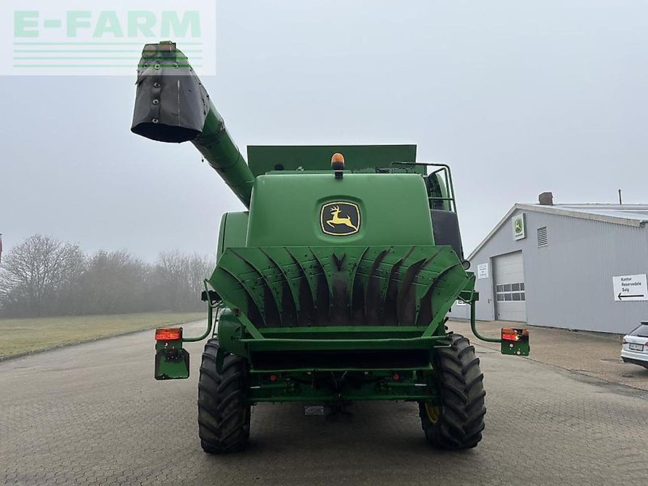 John Deere t660 - Derliaus nuėmimo kombainas: foto 2 John Deere t660 - Derliaus nuėmimo kombainas: foto 2