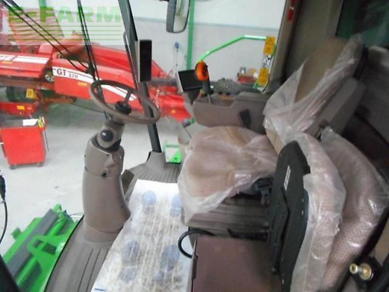 John Deere t660 - Derliaus nuėmimo kombainas: foto 5 John Deere t660 - Derliaus nuėmimo kombainas: foto 5