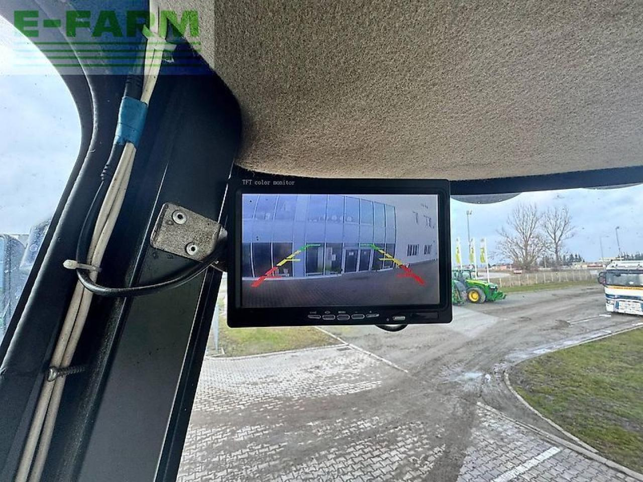 Derliaus nuėmimo kombainas John Deere t670: foto 21