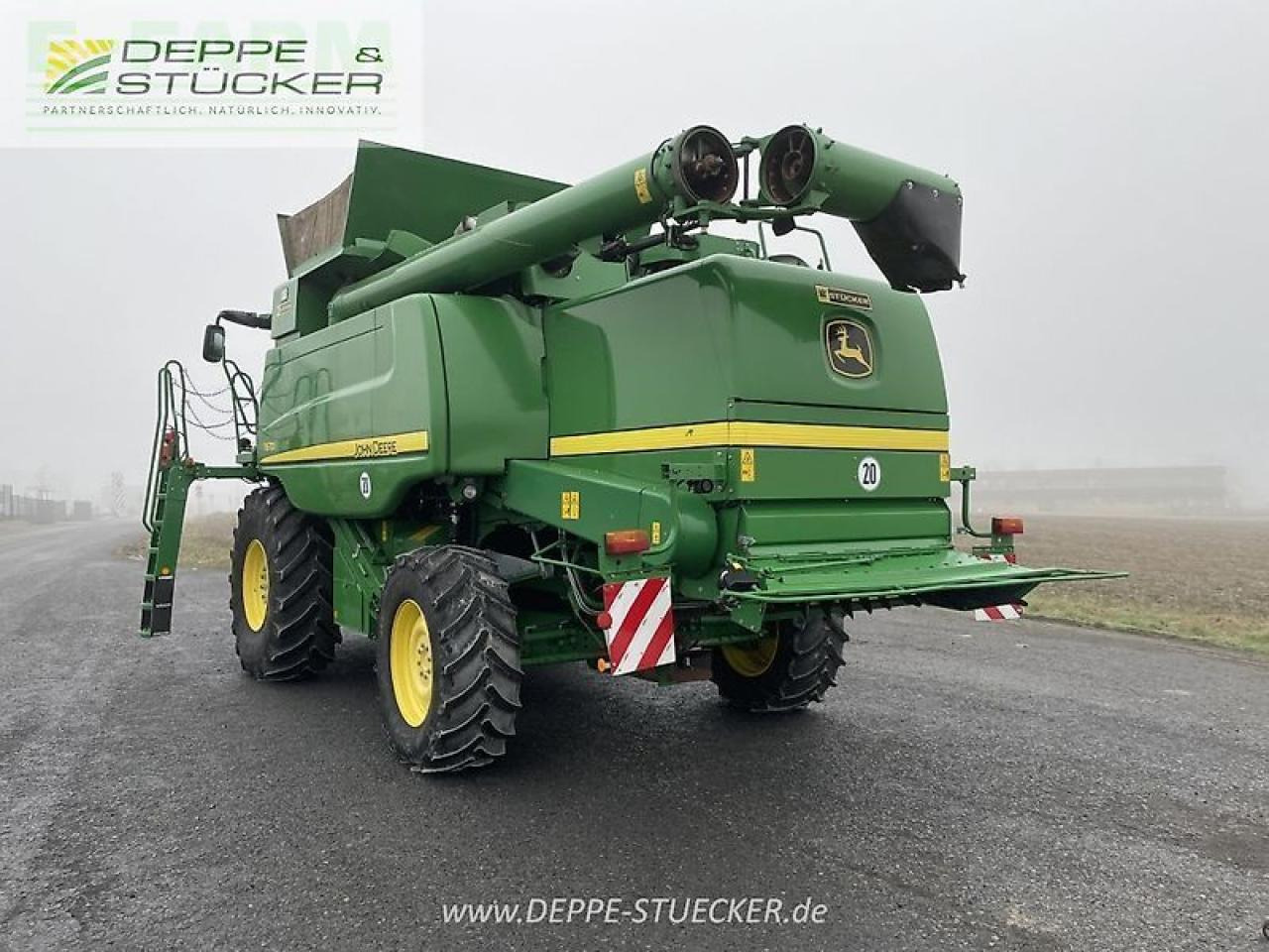 Derliaus nuėmimo kombainas John Deere t670 mit 622r: foto 15 Derliaus nuėmimo kombainas John Deere t670 mit 622r: foto 15